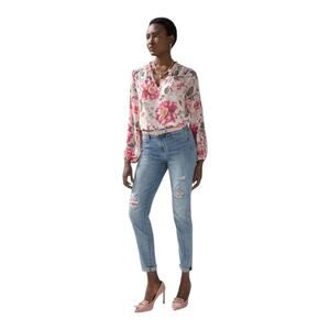 White House Black Market Everyday Soft Denim Destructed Girlfriend Jeans